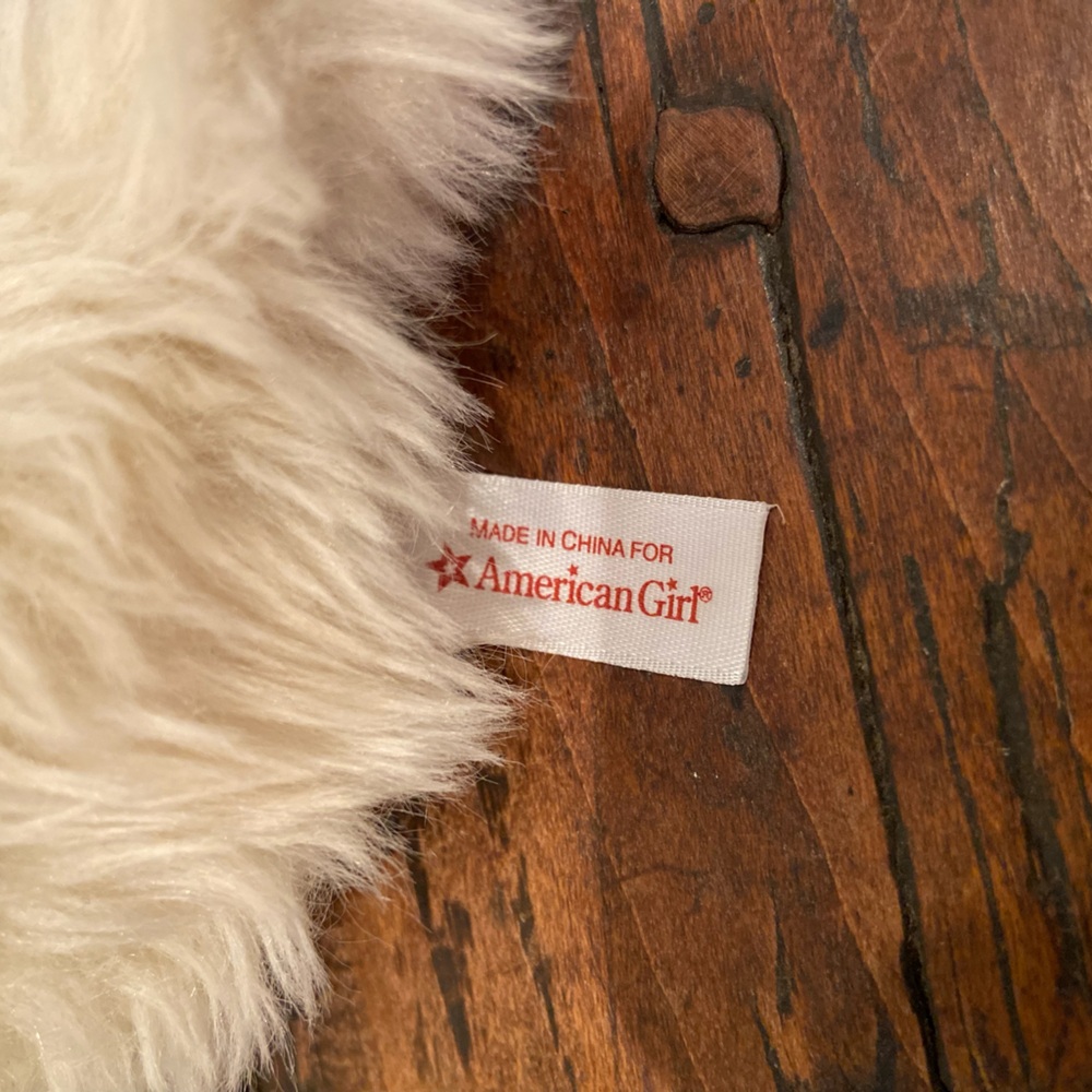 American Girl Coconut White Plush Dog with Collar and Tag - Picture 7 of 8